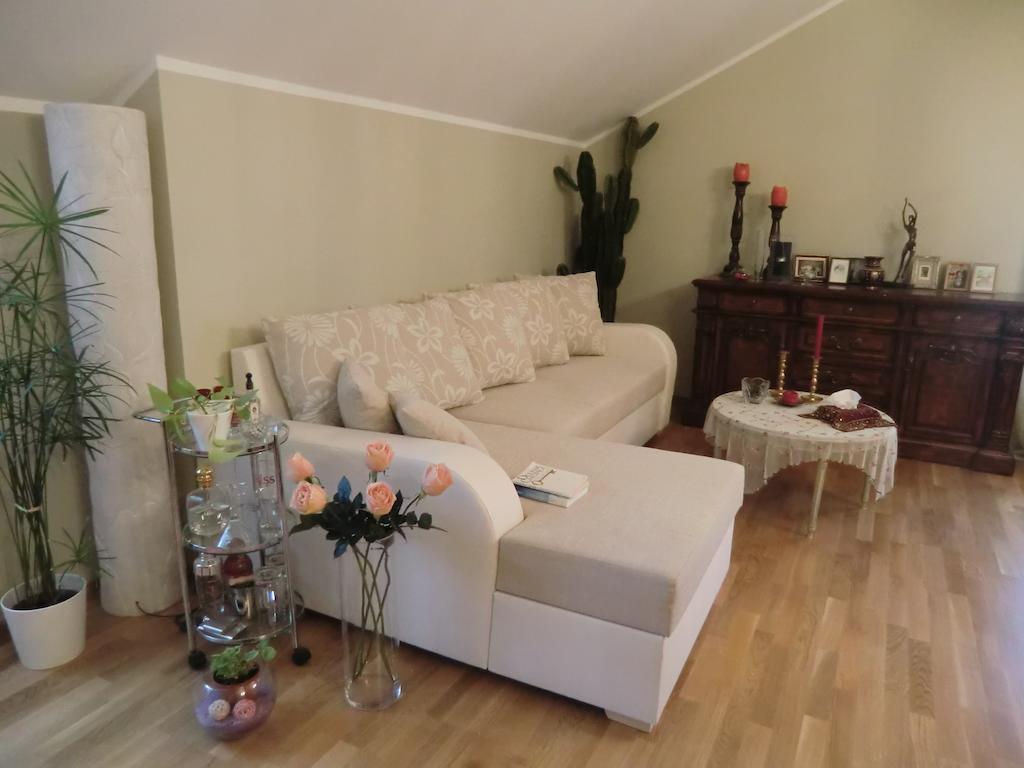 Kuressaare Romantic Apartment Room photo