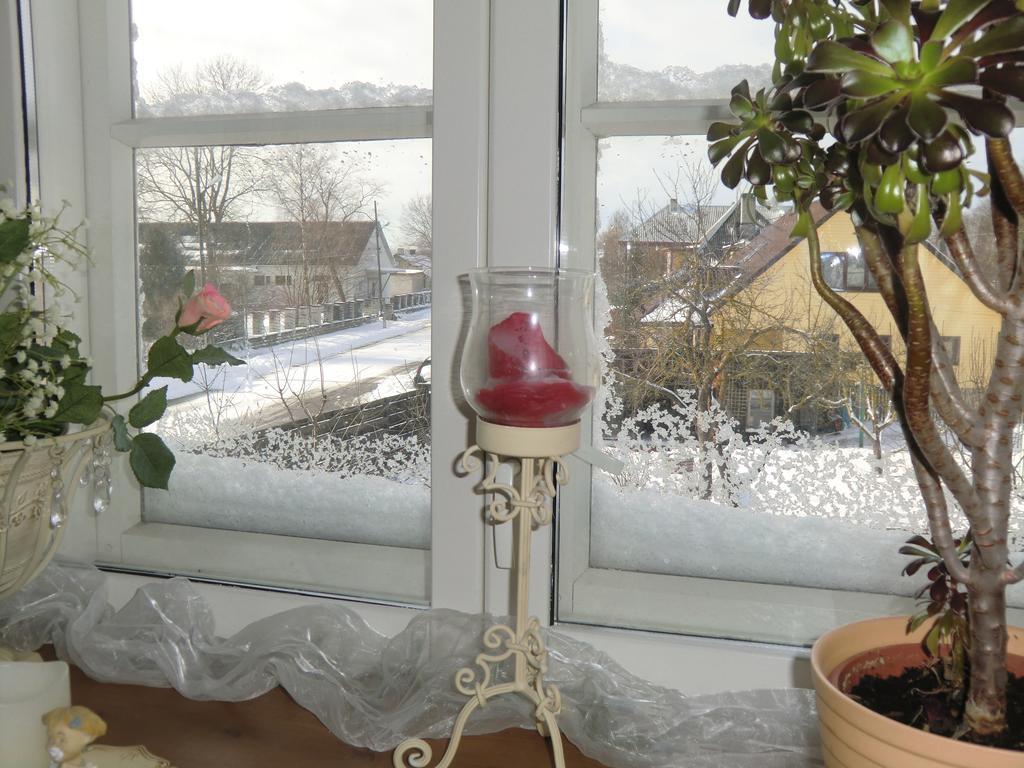 Kuressaare Romantic Apartment Exterior photo